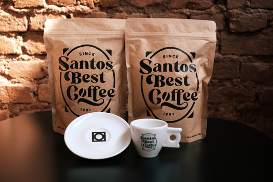 Presente Dia das Mães – 2 Cafés Especiais Arábica + Xícara com a Mureta de Santos | Santos Best Coffee
